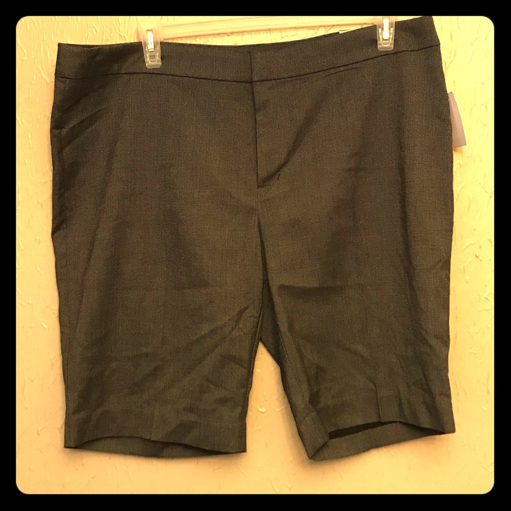 💲 Price Drop💲 NWT Coldwater Creek Bermuda shorts